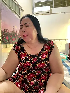 Snapshot of NDith chatting on January 14, 2026, 11:42 pm NDith online show from January 14, 2026, 11:42 pm