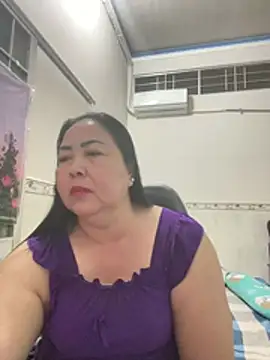 Snapshot of NDith chatting on February 1, 2026, 11:14 pm NDith online show from February 1, 2026, 11:14 pm