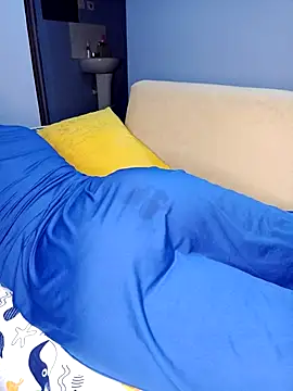 Cherriikenzie online show from November 26, 2025, 8:21 pm