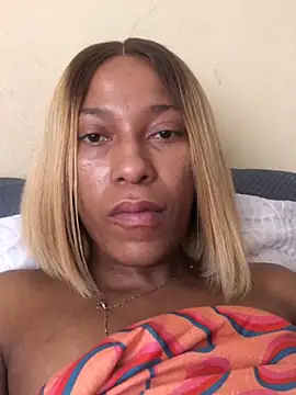 Snapshot of Kylie_Hairy_Bbc chatting on December 9, 2024, 9:06 am Kylie Hairy Bbc online show from December 9, 2024, 9:06 am