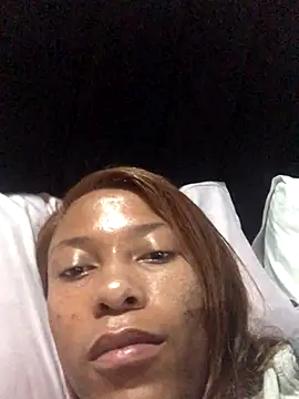 Snapshot of Kylie_Hairy_Bbc chatting on September 20, 2025, 2:01 am Kylie Hairy Bbc online show from September 20, 2025, 2:01 am