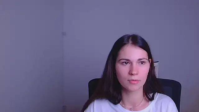 Loon Amore online show from December 29, 2024, 10:25 pm