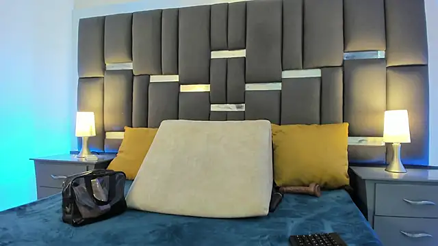 talivega online show from September 21, 2025, 7:15 pm