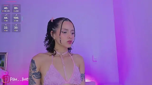 Snapshot of pau_live chatting on December 15, 2025, 2:16 am pau live online show from December 15, 2025, 2:16 am