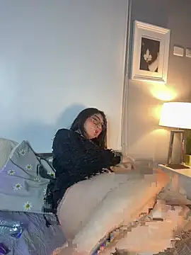 Snapshot of hannaasweet chatting on February 13, 2025, 4:39 pm hannaasweet online show from February 13, 2025, 4:39 pm