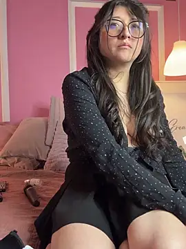 Snapshot of hannaasweet chatting on February 20, 2025, 11:54 pm hannaasweet online show from February 20, 2025, 11:54 pm