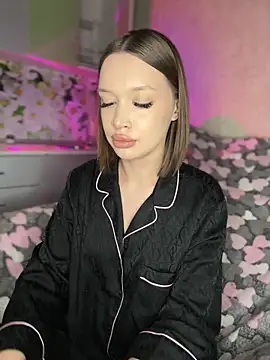 Snapshot of bunnyrich chatting on December 14, 2024, 2:31 pm bunnyrich online show from December 14, 2024, 2:31 pm