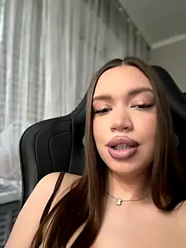 Snapshot of bunnyrich chatting on November 29, 2025, 5:10 am bunnyrich online show from November 29, 2025, 5:10 am