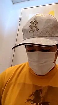 Snapshot of RYOTA8888888888 chatting on February 26, 2025, 12:05 am RYOTA8888888888 online show from February 26, 2025, 12:05 am