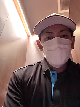 Snapshot of RYOTA8888888888 chatting on March 12, 2025, 1:25 am RYOTA8888888888 online show from March 12, 2025, 1:25 am