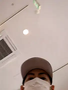 Snapshot of RYOTA8888888888 chatting on March 20, 2025, 11:34 pm RYOTA8888888888 online show from March 20, 2025, 11:34 pm