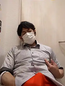 Snapshot of RYOTA8888888888 chatting on October 30, 2025, 5:35 pm RYOTA8888888888 online show from October 30, 2025, 5:35 pm