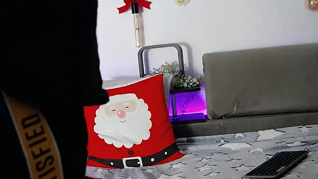 Snapshot of CarterCole chatting on December 29, 2024, 4:19 pm CarterCole online show from December 29, 2024, 4:19 pm