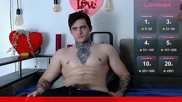 Snapshot of CarterCole chatting on February 16, 2025, 10:32 am CarterCole online show from February 16, 2025, 10:32 am