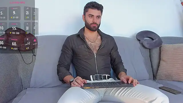 Snapshot of RawAdam chatting on January 25, 2025, 7:06 am RawAdam online show from January 25, 2025, 7:06 am