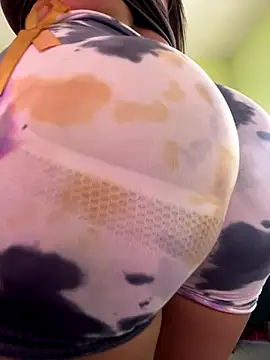 Snapshot of izanmiller2001 chatting on October 2, 2025, 6:48 pm izanmiller2001 online show from October 2, 2025, 6:48 pm