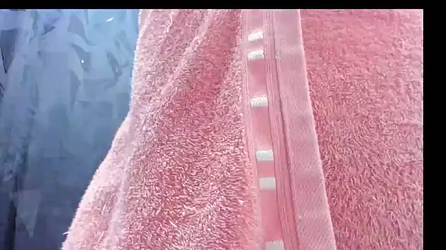 Snapshot of dirtygirl_hot chatting on February 13, 2025, 7:31 pm dirtygirl hot online show from February 13, 2025, 7:31 pm