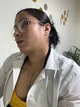 Sweet  Nurse1 online show from September 12, 2025, 7:14 pm