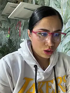 Snapshot of Sweet__Nurse1 chatting on June 19, 2026, 6:56 pm Sweet Nurse1 online show from June 19, 2026, 6:56 pm