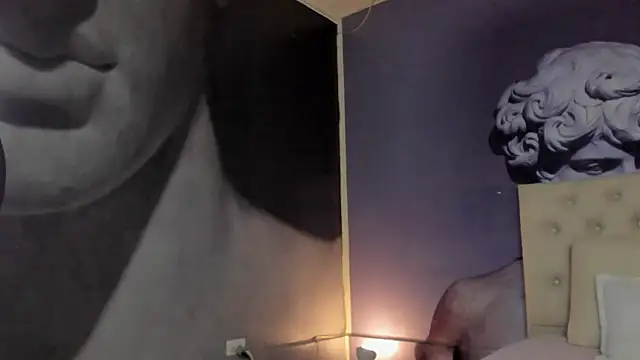 Snapshot of lola_red95 chatting on January 22, 2025, 2:14 pm lola red95 online show from January 22, 2025, 2:14 pm