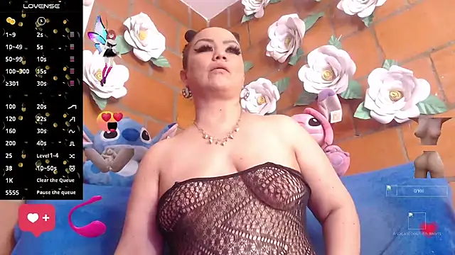 IngritBitch online show from October 27, 2025, 7:18 pm