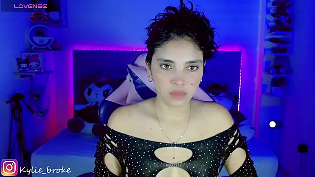 Kylie brokee online show from February 1, 2025, 9:08 pm