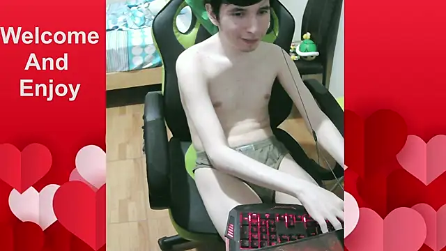 Twink martinboy online show from June 14, 2026, 2:24 am