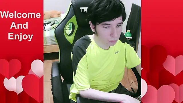 Twink martinboy online show from July 15, 2026, 2:50 am
