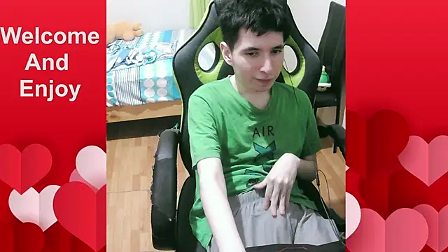 Twink martinboy online show from August 7, 2026, 12:01 am
