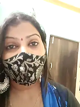 Snapshot of SANAYA_ROY chatting on February 3, 2025, 11:09 am SANAYA ROY online show from February 3, 2025, 11:09 am