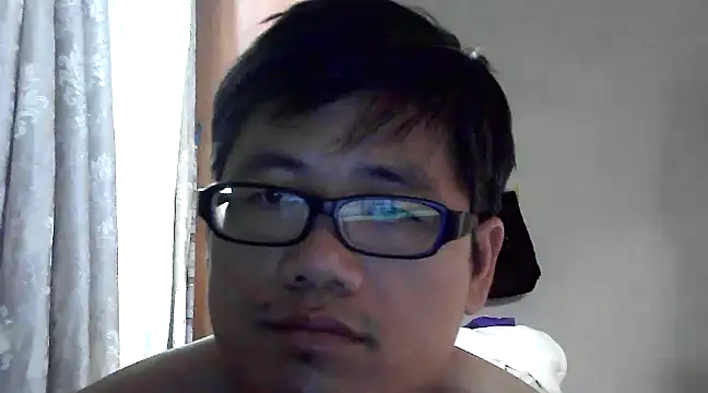 Snapshot of findagirlfriend chatting on December 5, 2024, 9:06 am findagirlfriend online show from December 5, 2024, 9:06 am