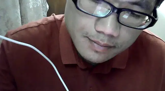 Snapshot of findagirlfriend chatting on February 1, 2025, 10:48 am findagirlfriend online show from February 1, 2025, 10:48 am