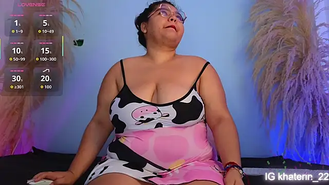 Snapshot of april_lopez6 chatting on November 16, 2025, 10:32 am april lopez6 online show from November 16, 2025, 10:32 am