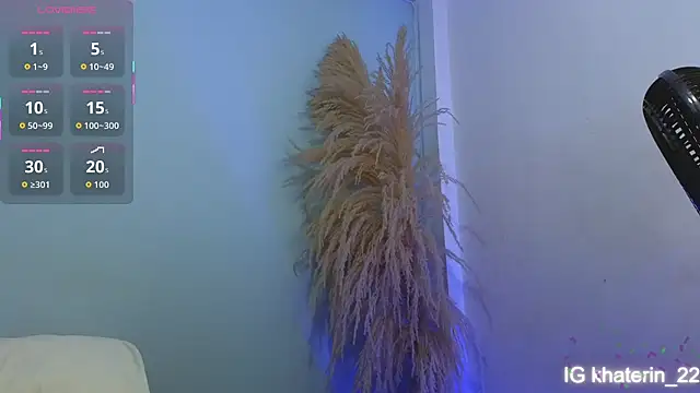 Snapshot of april_lopez6 chatting on December 4, 2025, 2:15 pm april lopez6 online show from December 4, 2025, 2:15 pm