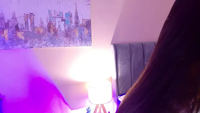 dakotaa   online show from April 22, 2026, 6:53 pm