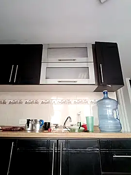 coral smitth online show from February 25, 2025, 7:14 pm