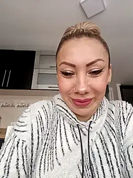 coral smitth online show from March 20, 2025, 6:09 pm