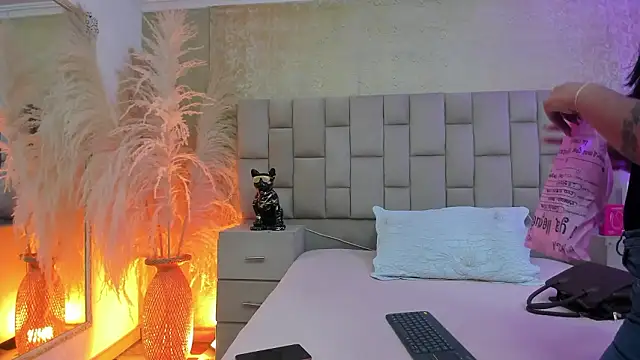 EmmaTorres  online show from January 17, 2026, 9:29 pm