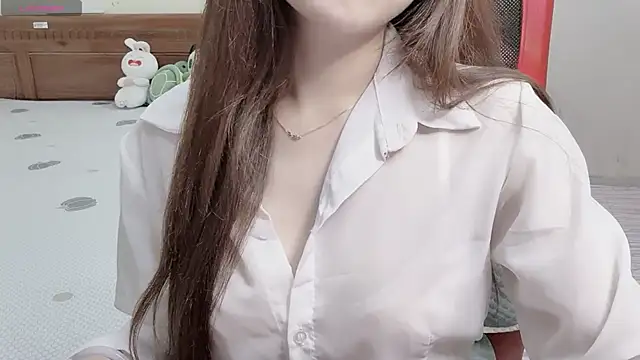 Snapshot of TrinhH_Nabbi chatting on July 11, 2026, 1:14 pm TrinhH Nabbi online show from July 11, 2026, 1:14 pm