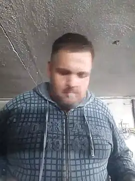 Snapshot of Ronny2510 chatting on January 24, 2025, 6:03 am Ronny2510 online show from January 24, 2025, 6:03 am