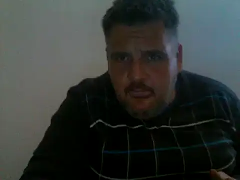 Snapshot of Ronny2510 chatting on March 16, 2025, 1:49 am Ronny2510 online show from March 16, 2025, 1:49 am