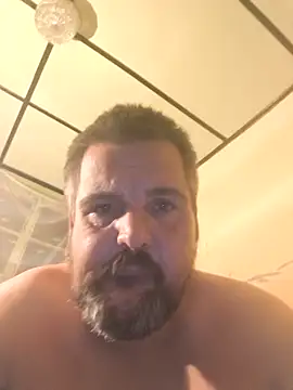 Snapshot of Ronny2510 chatting on October 8, 2025, 6:49 pm Ronny2510 online show from October 8, 2025, 6:49 pm