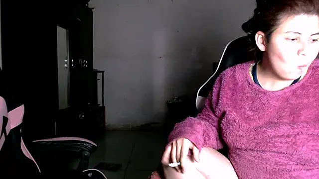 tatsumi nao online show from December 3, 2025, 7:38 am