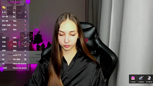 Snapshot of Sm0ly chatting on December 16, 2024, 1:21 am Sm0ly online show from December 16, 2024, 1:21 am