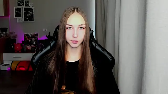 Snapshot of Sm0ly chatting on September 25, 2025, 1:42 am Sm0ly online show from September 25, 2025, 1:42 am