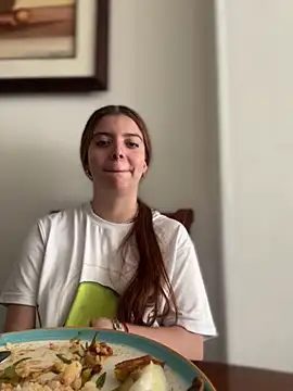 Cloew Marz online show from February 8, 2025, 7:27 pm