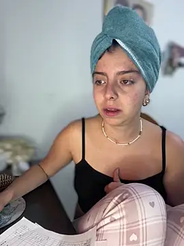 Cloew Marz online show from February 13, 2025, 11:26 pm