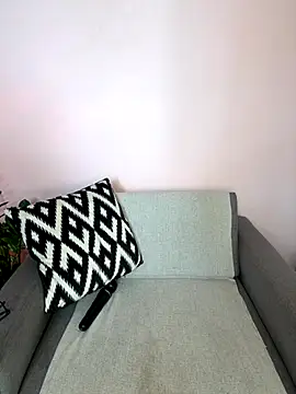 Brownfitbabyy online show from September 19, 2025, 11:55 am