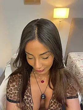 Brownfitbabyy online show from May 4, 2026, 10:17 pm