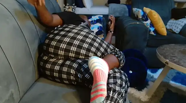 leslysexygirl online show from March 23, 2025, 6:26 am